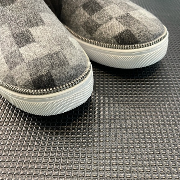 Botkier New York Slip on Sneakers Size 9 - Picture 3 of 7